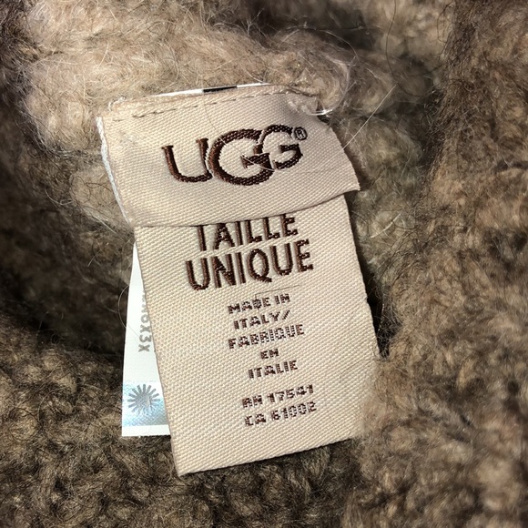 Ugg beanie winter hat O/S - Picture 3 of 9
